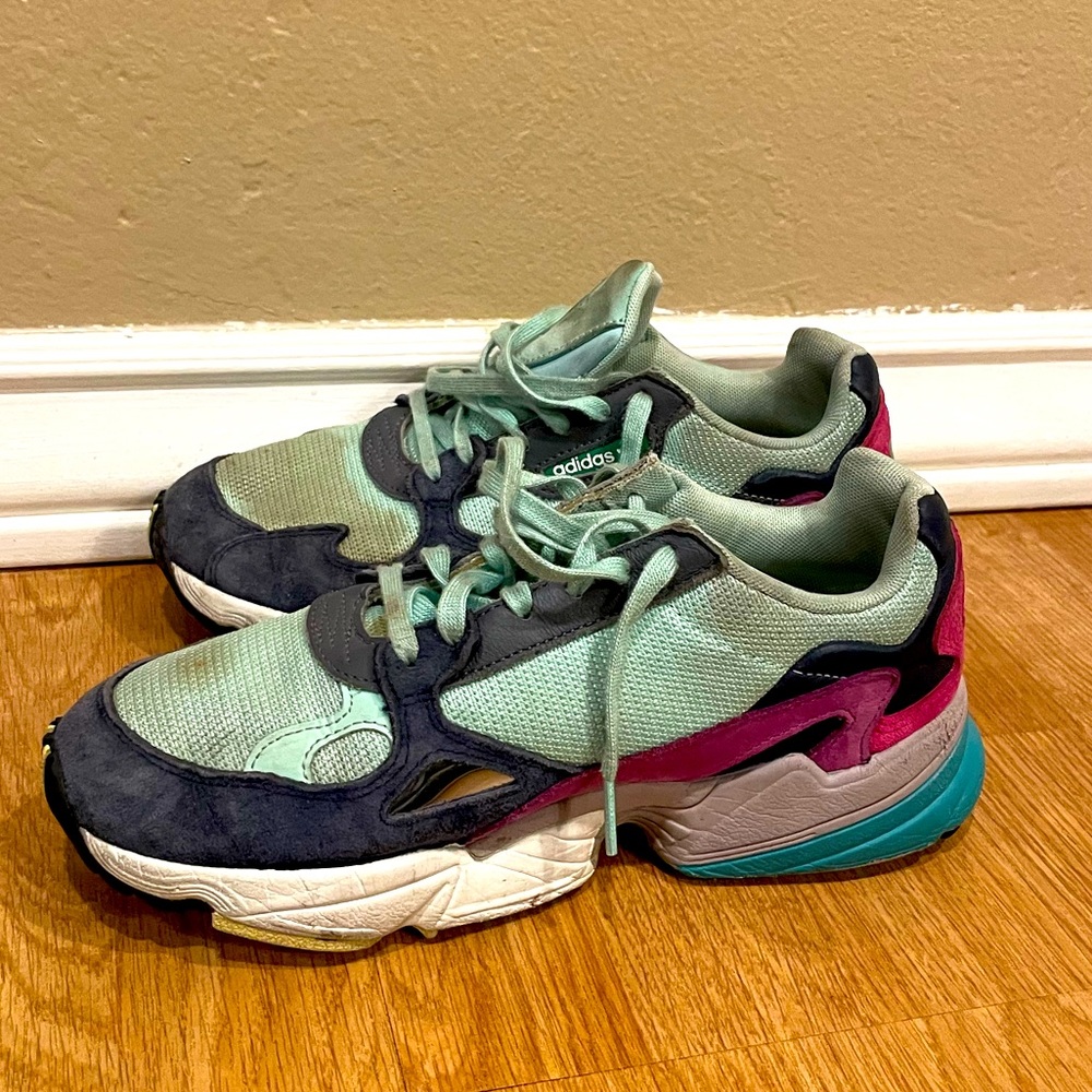 Kylie Jenner Adidas Original Falcon